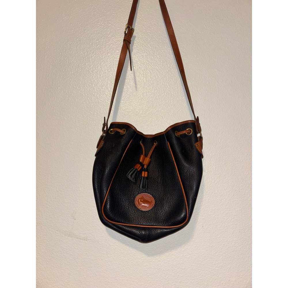 VTG DOONEY & BOURKE Crossbody Satchel Purse Women's Black Brown Bucket Bag